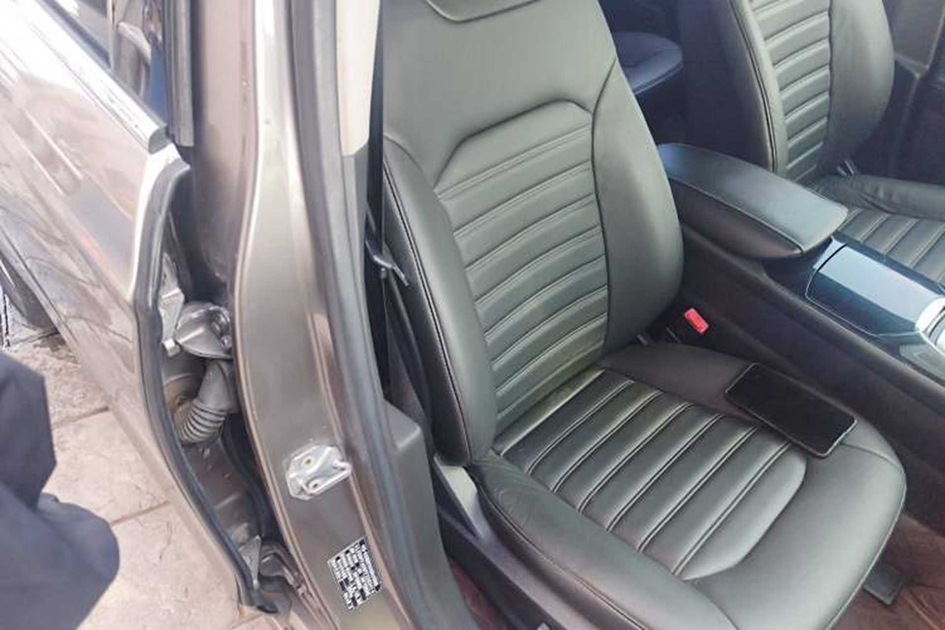 Used Ford Mondeo 2013 2.0L GTDi 200 Fashion Edition Right Front Seat