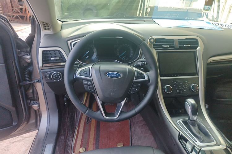 Used Ford Mondeo 2013 2.0L GTDi 200 Fashion Edition Steering Wheel