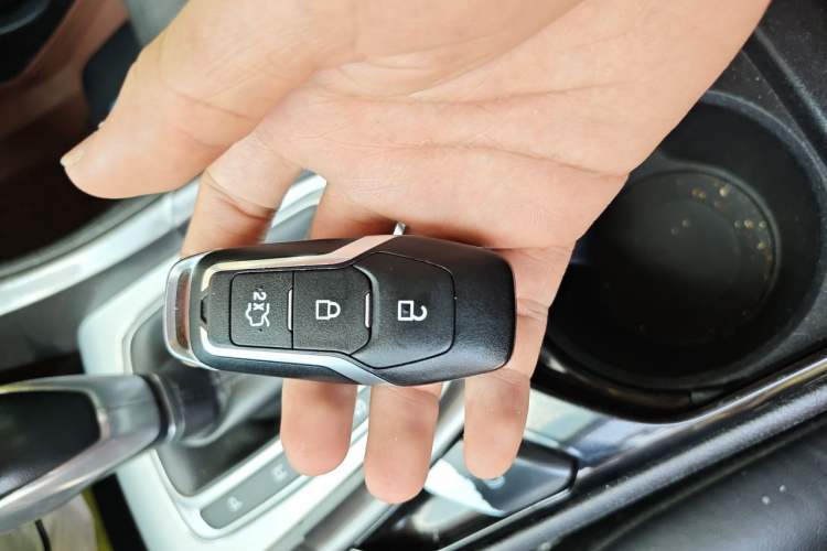 Used Ford Mondeo 2013 2.0L GTDi 200 Luxury Model Vehicle Key
