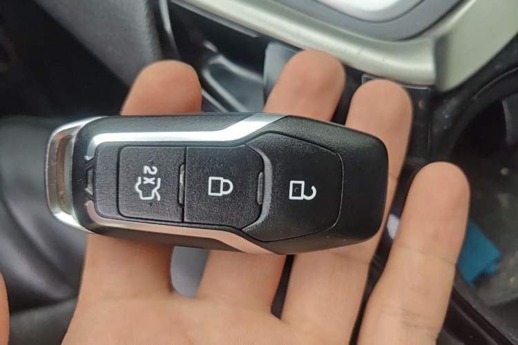 Used Ford Mondeo 2013 2.0L GTDi 200 Fashion Edition Vehicle Key