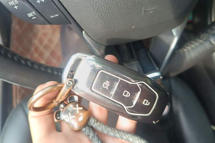 Used Ford Mondeo 2013 2.0L GTDi 200 Luxury Model Vehicle Key
