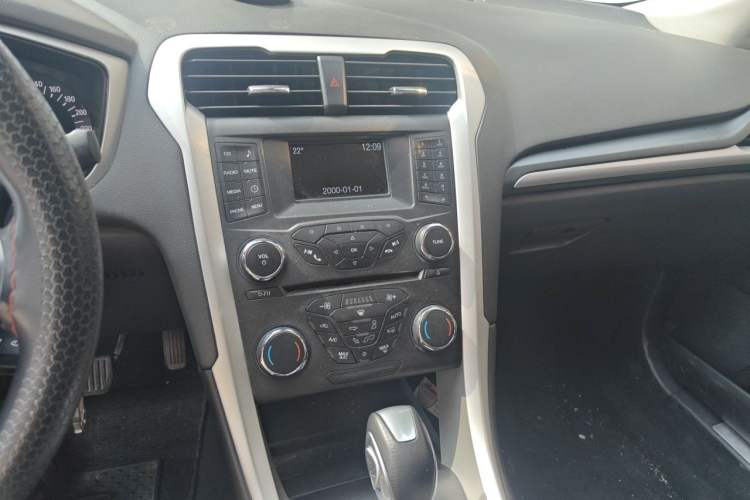 Used Ford Mondeo 2013 1.5L GTDi180 Fashion Edition Audio And AC Panel