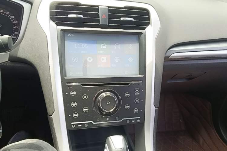 Used Ford Mondeo 2013 1.5L GTDi180 Fashion Edition Audio And AC Panel