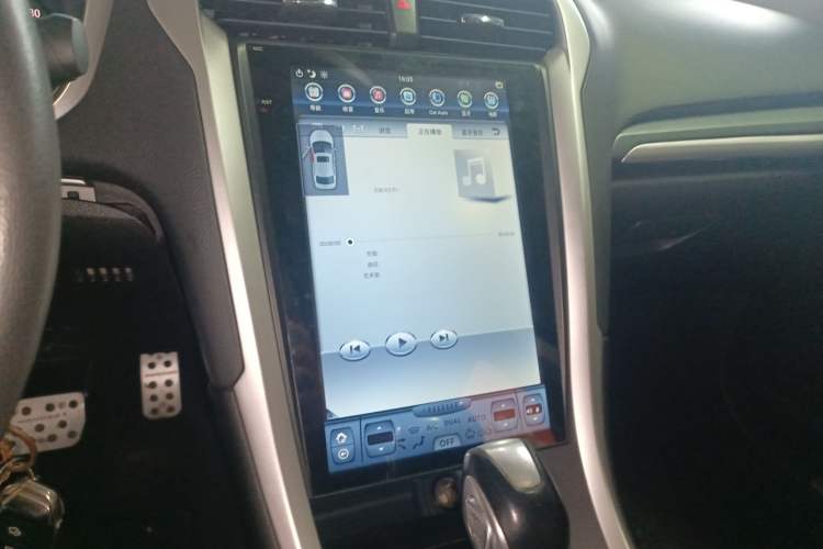 Used Ford Mondeo 2013 1.5L GTDi180 Fashion Edition Audio And AC Panel