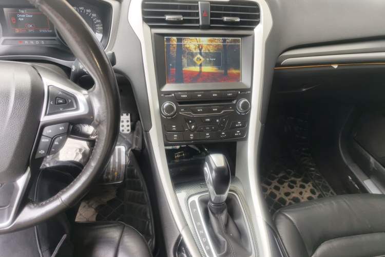 Used Ford Mondeo 2013 1.5L GTDi180 Fashion Edition Audio And AC Panel