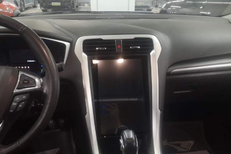 Used Ford Mondeo 2013 1.5L GTDi180 Fashion Edition Audio And AC Panel