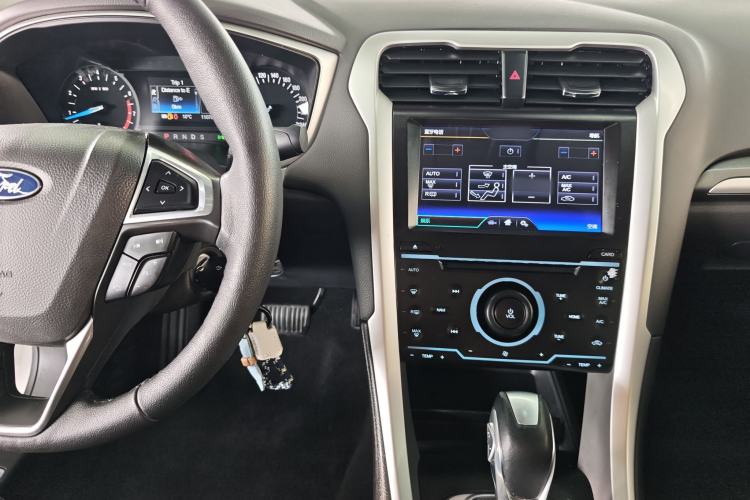 Used Ford Mondeo 2013 1.5L GTDi180 Fashion Edition Audio And AC Panel