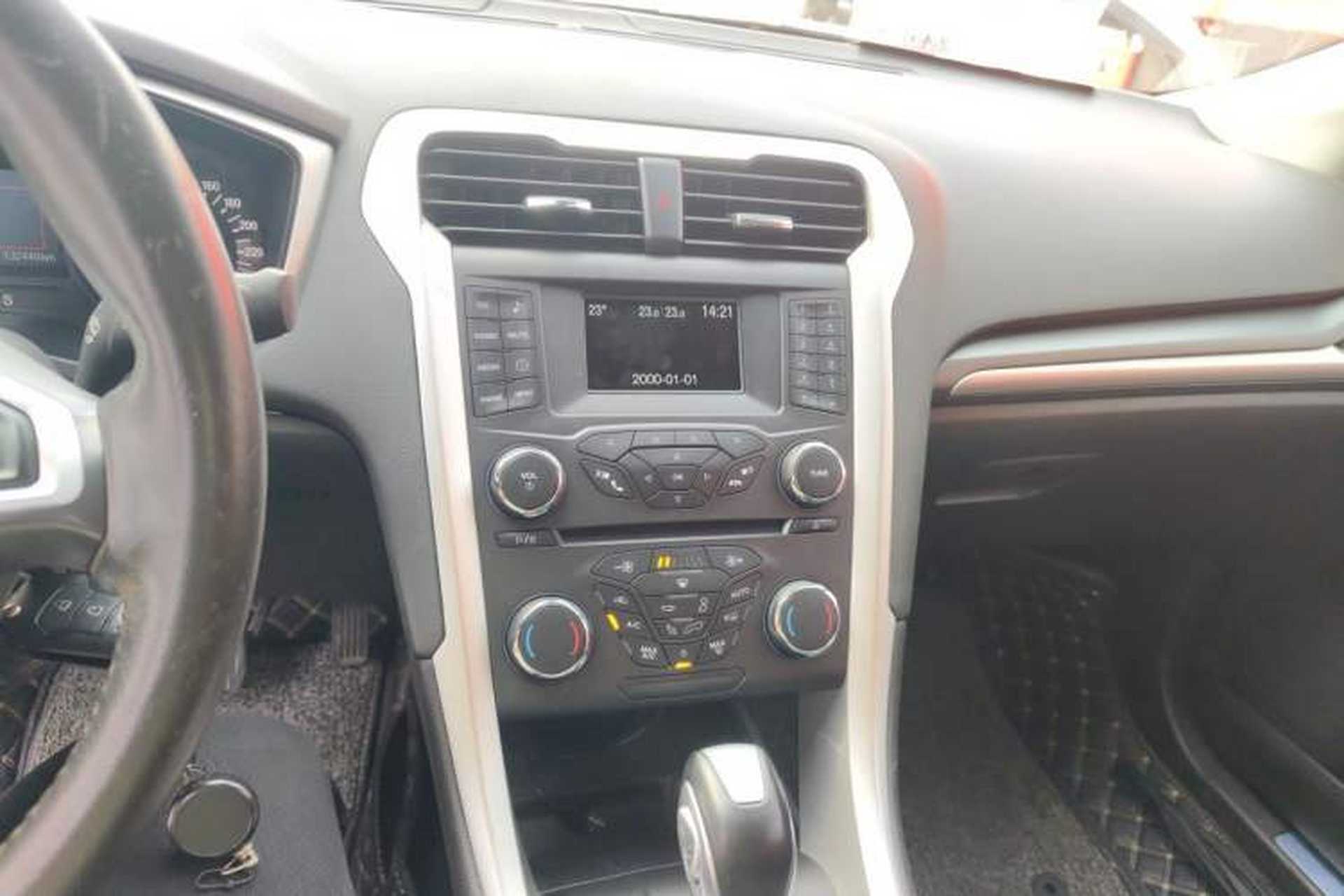 Used Ford Mondeo 2013 1.5L GTDi180 Fashion Edition Audio And AC Panel