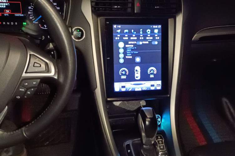 Used Ford Mondeo 2013 2.0L GTDi 200 Fashion Edition Audio And AC Panel