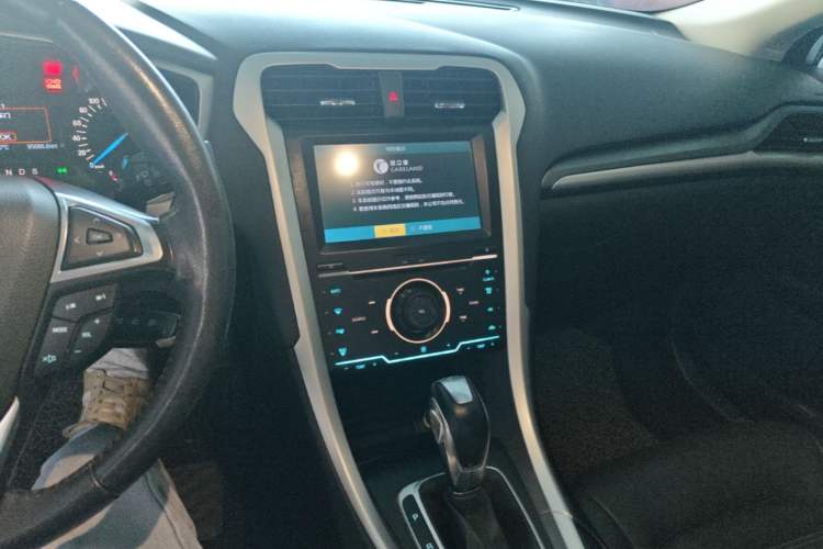 Used Ford Mondeo 2013 1.5L GTDi180 Fashion Edition Audio And AC Panel