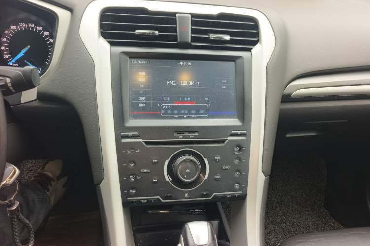 Used Ford Mondeo 2013 1.5L GTDi180 Fashion Edition Audio And AC Panel