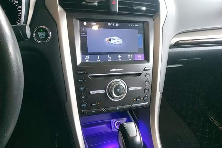 Used Ford Mondeo 2013 2.0L GTDi 200 Fashion Edition Audio And AC Panel