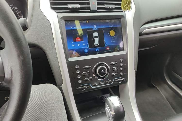 Used Ford Mondeo 2013 1.5L GTDi180 Fashion Edition Audio And AC Panel