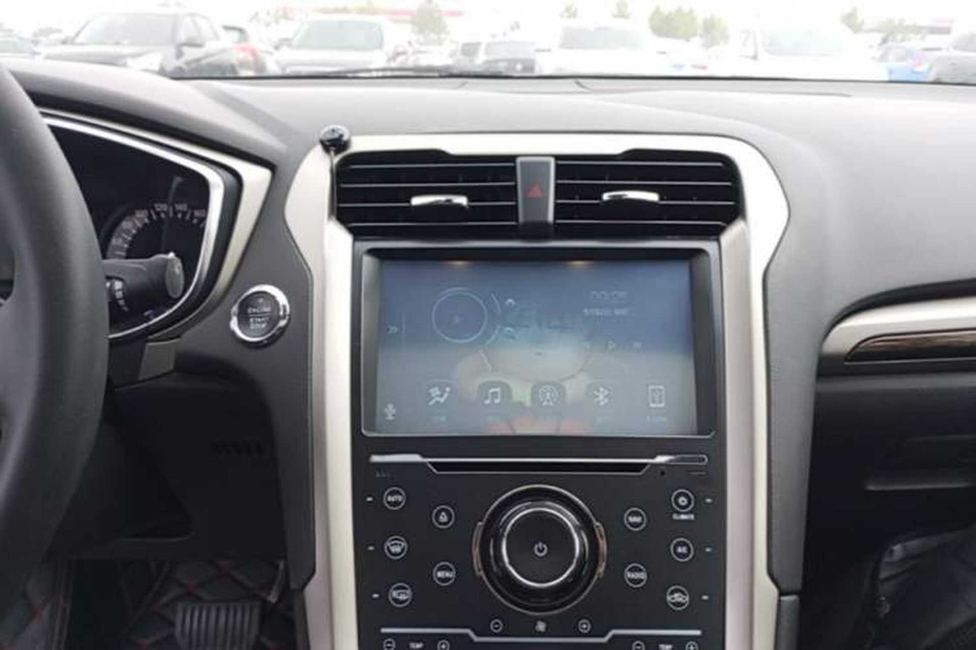 Used Ford Mondeo 2013 2.0L GTDi 200 Fashion Edition Audio And AC Panel