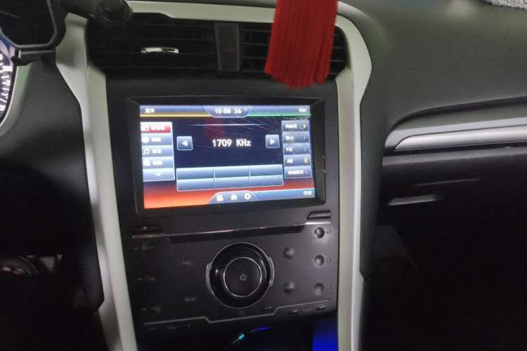 Used Ford Mondeo 2013 1.5L GTDi180 Fashion Edition Audio And AC Panel