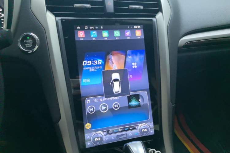 Used Ford Mondeo 2013 2.0L GTDi 200 Fashion Edition Audio And AC Panel