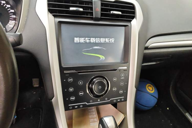 Used Ford Mondeo 2013 1.5L GTDi180 Fashion Edition Audio And AC Panel