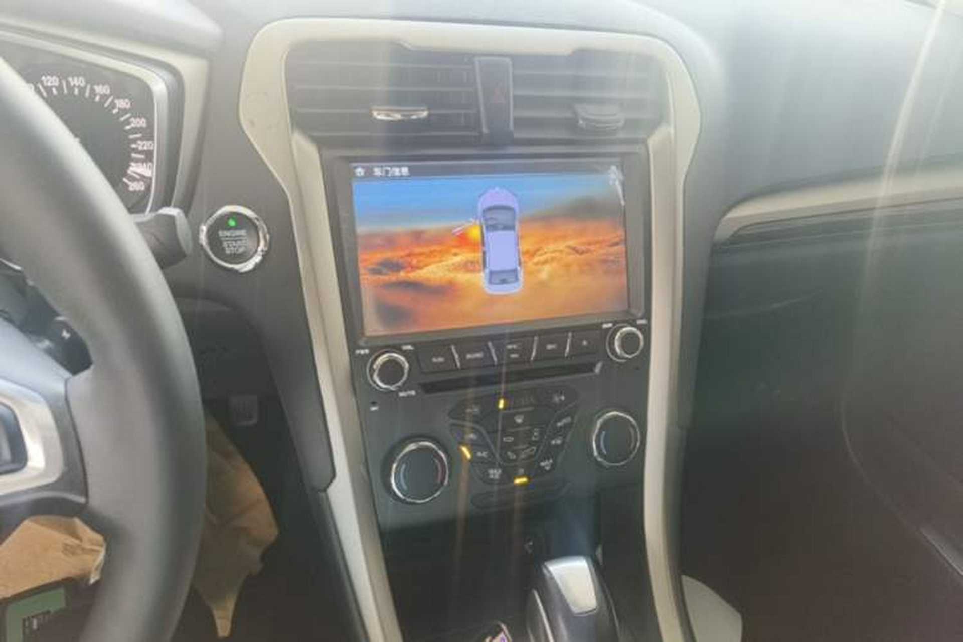 Used Ford Mondeo 2013 2.0L GTDi 200 Fashion Edition Audio And AC Panel