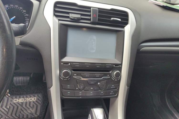 Used Ford Mondeo 2013 1.5L GTDi180 Fashion Edition Audio And AC Panel