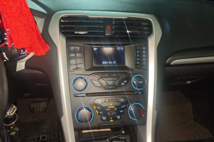 Used Ford Mondeo 2013 1.5L GTDi180 Fashion Edition Audio And AC Panel