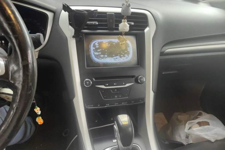 Used Ford Mondeo 2013 1.5L GTDi180 Fashion Edition Audio And AC Panel