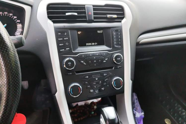 Used Ford Mondeo 2013 1.5L GTDi180 Fashion Edition Audio And AC Panel