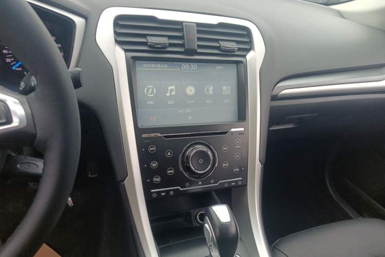 Used Ford Mondeo 2013 1.5L GTDi180 Fashion Edition Audio And AC Panel