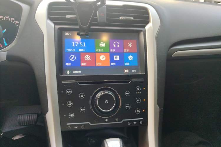 Used Ford Mondeo 2013 1.5L GTDi180 Fashion Edition Audio And AC Panel