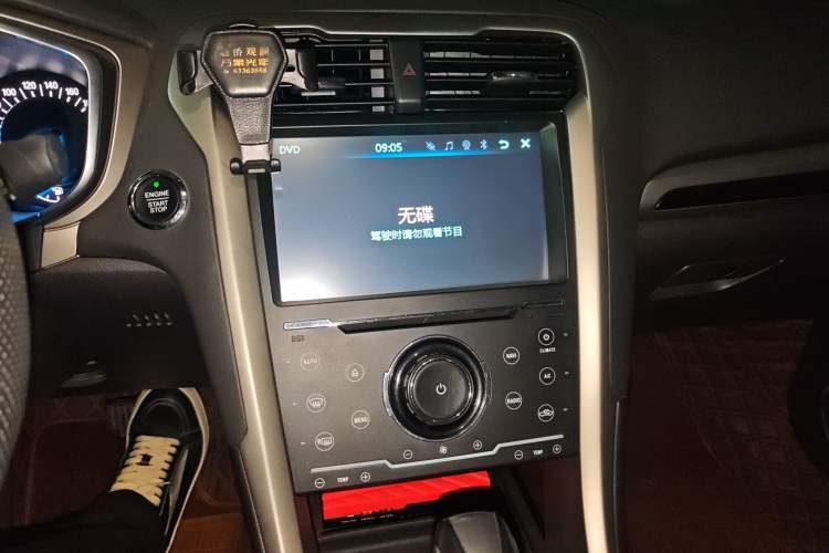 Used Ford Mondeo 2013 2.0L GTDi 200 Fashion Edition Audio And AC Panel