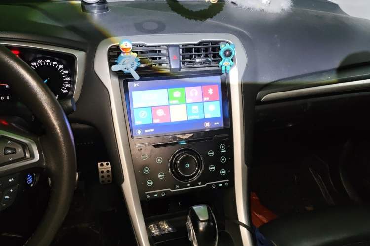 Used Ford Mondeo 2013 1.5L GTDi180 Fashion Edition Audio And AC Panel