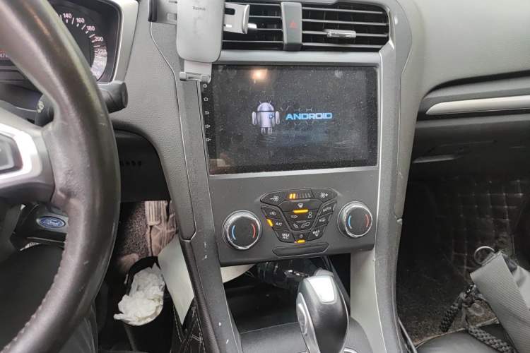 Used Ford Mondeo 2013 1.5L GTDi180 Fashion Edition Audio And AC Panel