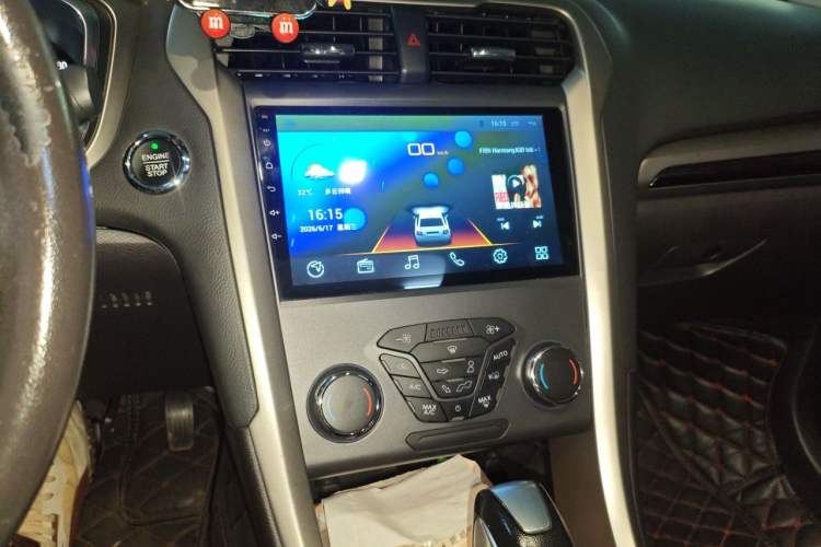Used Ford Mondeo 2013 2.0L GTDi 200 Fashion Edition Audio And AC Panel