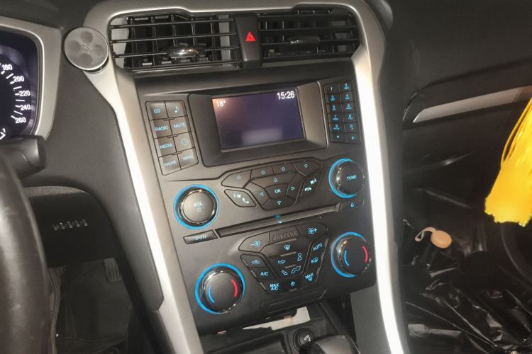 Used Ford Mondeo 2013 1.5L GTDi180 Fashion Edition Audio And AC Panel