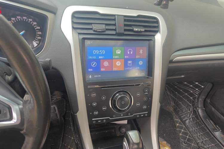 Used Ford Mondeo 2013 1.5L GTDi180 Fashion Edition Audio And AC Panel