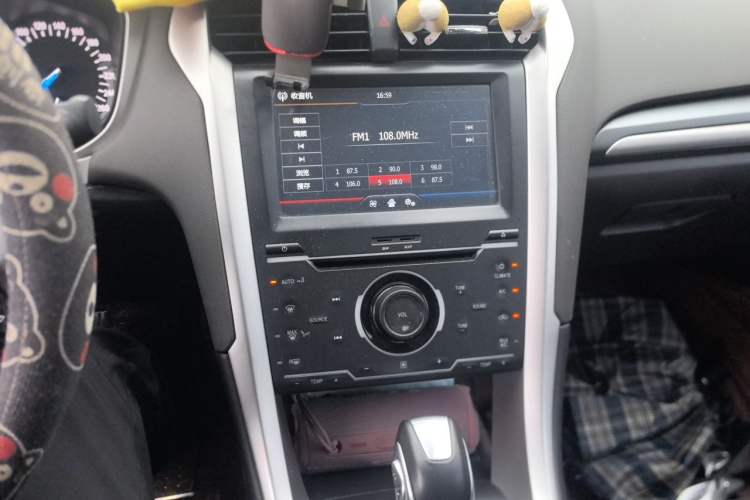 Used Ford Mondeo 2013 1.5L GTDi180 Fashion Edition Audio And AC Panel
