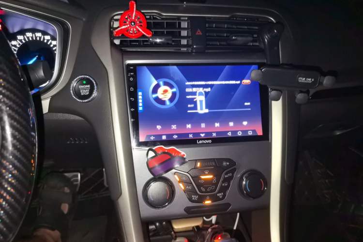 Used Ford Mondeo 2013 2.0L GTDi 200 Fashion Edition Audio And AC Panel