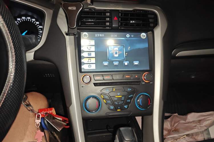 Used Ford Mondeo 2013 1.5L GTDi180 Fashion Edition Audio And AC Panel