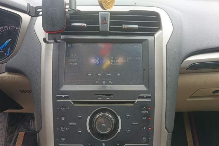 Used Ford Mondeo 2013 1.5L GTDi180 Fashion Edition Audio And AC Panel