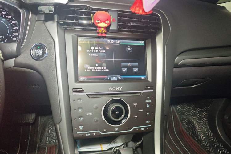 Used Ford Mondeo 2013 2.0L GTDi240 Luxury Sport Model Audio And AC Panel