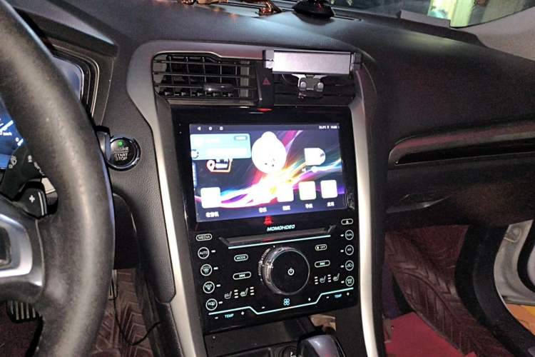 Used Ford Mondeo 2013 2.0L GTDi 200 Fashion Edition Audio And AC Panel