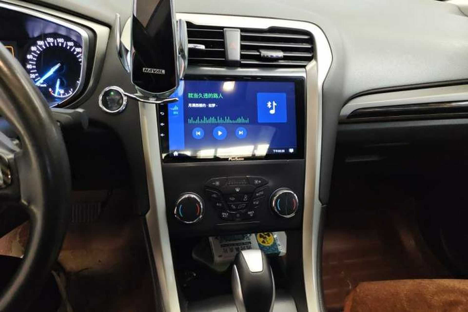 Used Ford Mondeo 2013 2.0L GTDi 200 Fashion Edition Audio And AC Panel