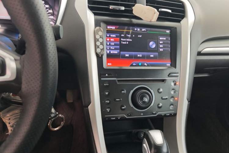 Used Ford Mondeo 2013 1.5L GTDi180 Fashion Edition Audio And AC Panel