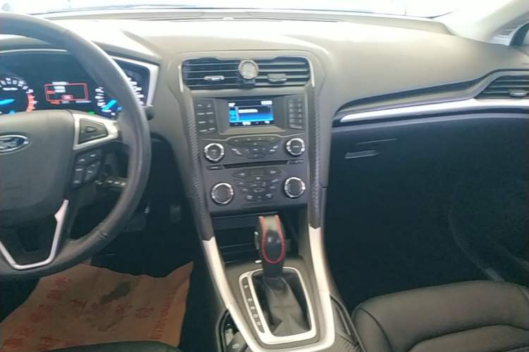 Used Ford Mondeo 2013 1.5L GTDi180 Fashion Edition Audio And AC Panel