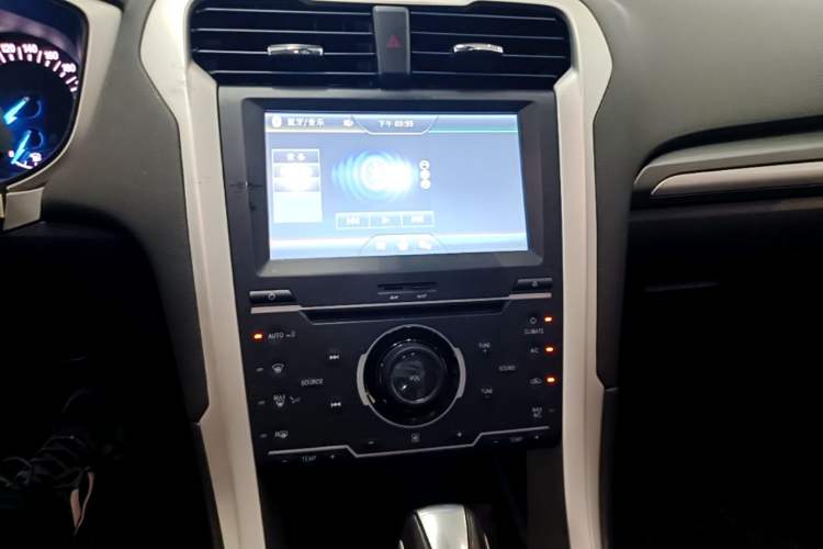 Used Ford Mondeo 2013 1.5L GTDi180 Fashion Edition Audio And AC Panel