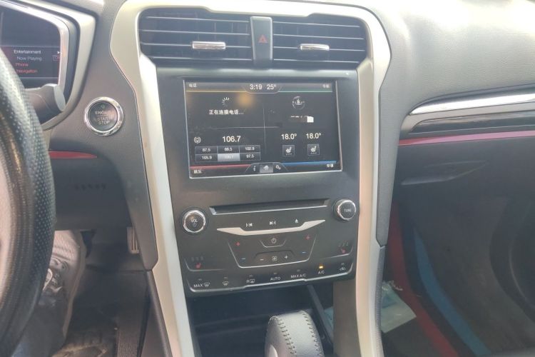 Used Ford Mondeo 2013 2.0L GTDi 200 Luxury Model Audio And AC Panel