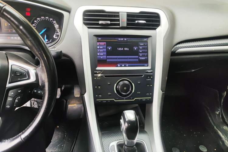 Used Ford Mondeo 2013 1.5L GTDi180 Fashion Edition Audio And AC Panel