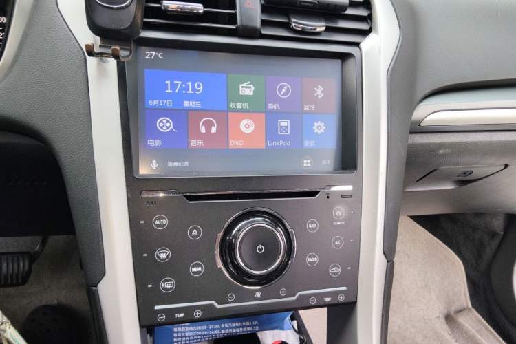Used Ford Mondeo 2013 1.5L GTDi180 Fashion Edition Audio And AC Panel