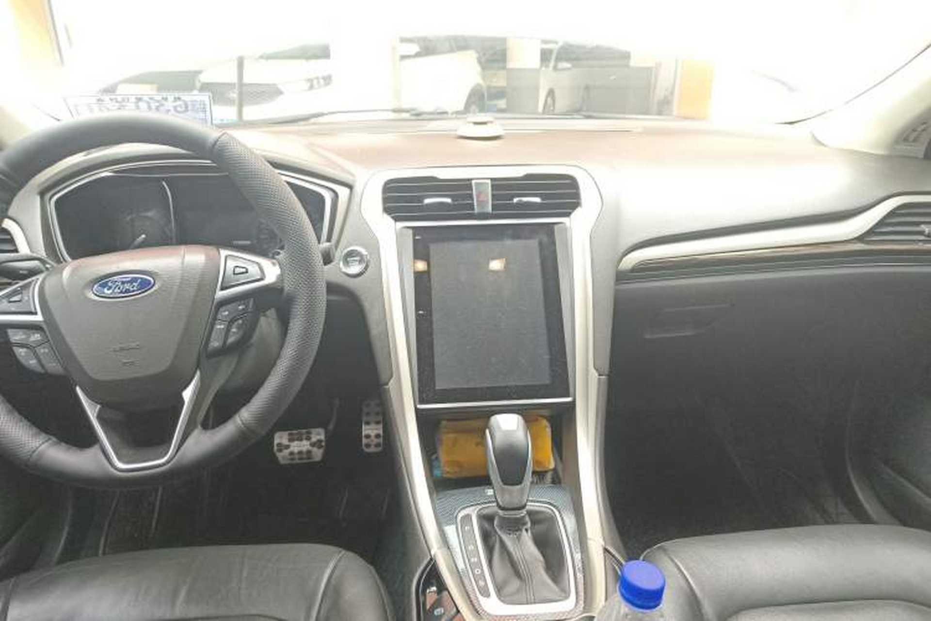 Used Ford Mondeo 2013 2.0L GTDi 200 Fashion Edition Audio And AC Panel