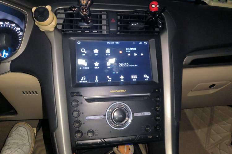 Used Ford Mondeo 2013 1.5L GTDi180 Fashion Edition Audio And AC Panel