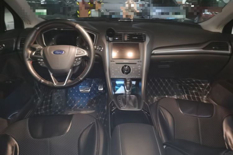 Used Ford Mondeo 2013 2.0L GTDi240 Luxury Sport Model Center Console